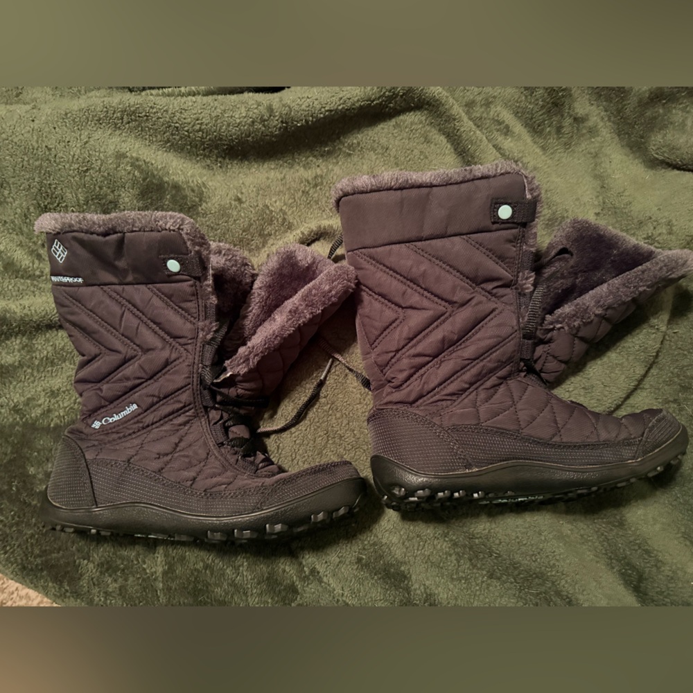 Columbia Minx Mid III Omni Heat Boots